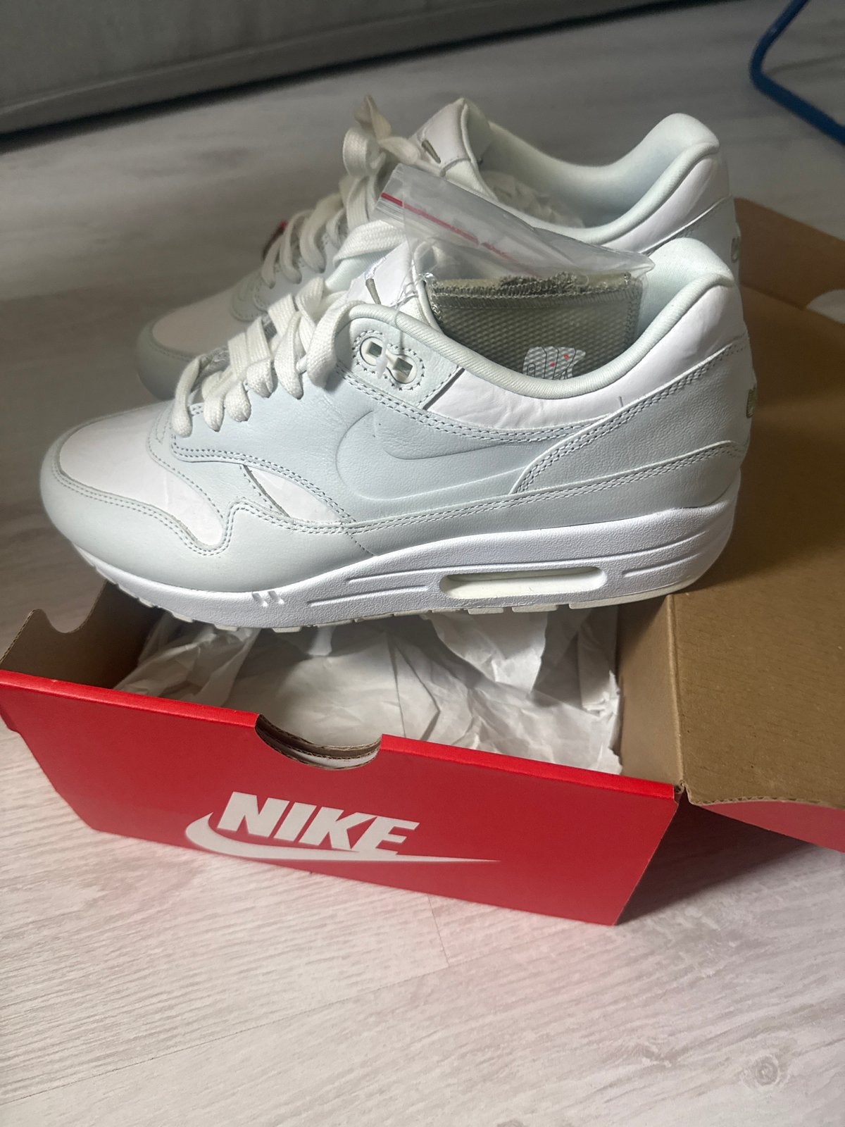 Nike Air Max 1 Summit White/Sail - Maat 43 Nieuw DS, Wit, Nieuw, Ophalen of Verzenden, Sneakers of Gympen