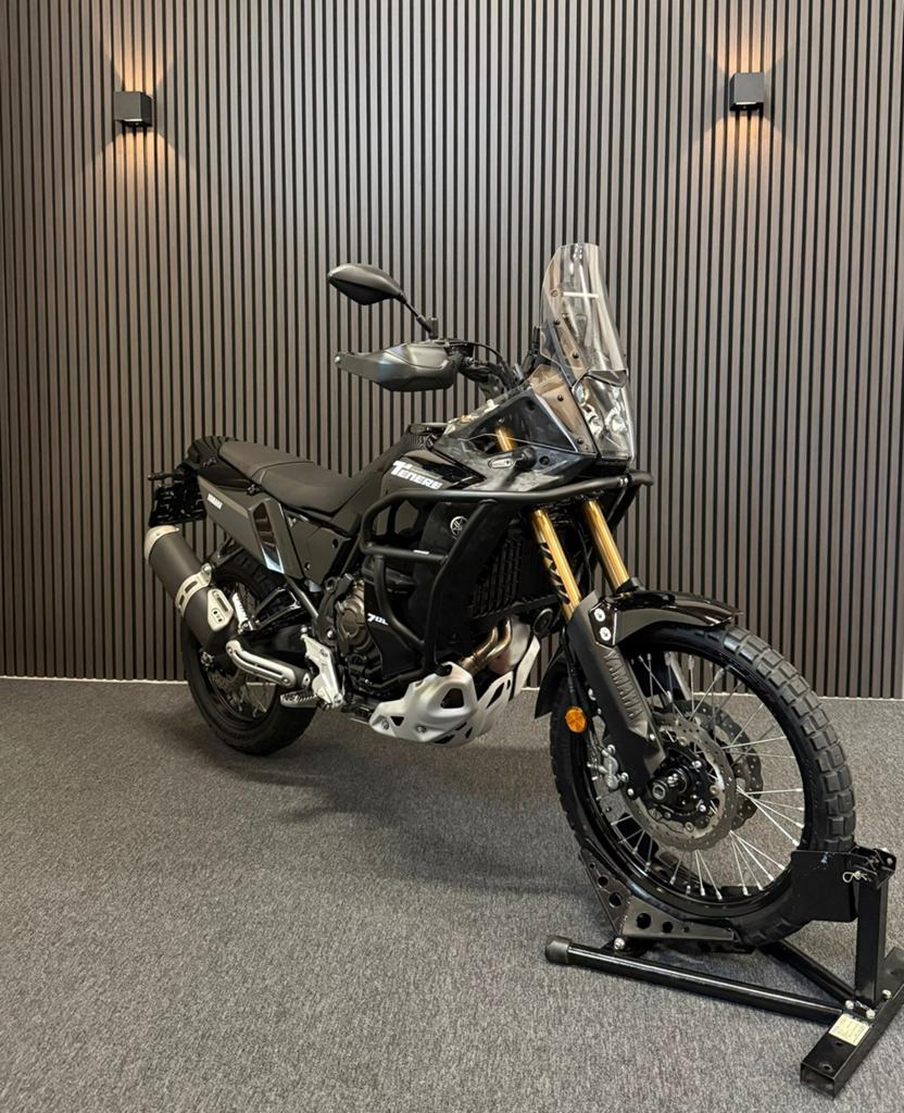 YAMAHA TENERE 700 WORLD RAID - BLACK - 5611KM - TFT - 2024, Motoren, Motoren | Yamaha, 700 cc, 2 cilinders, Traction Control, Nieuw