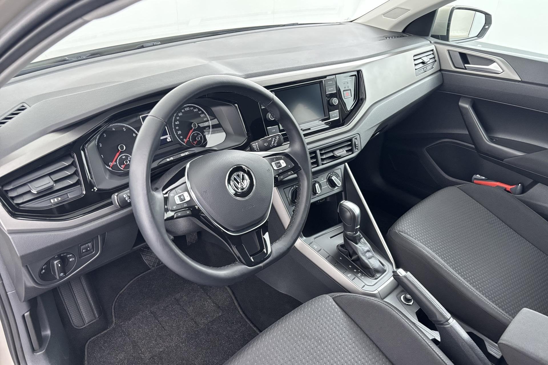 Volkswagen Polo 1.0 TSI Comfortline Nagenoeg nieuw en rijkla, Auto's, Stof, Gebruikt, 95 pk, Origineel Nederlands