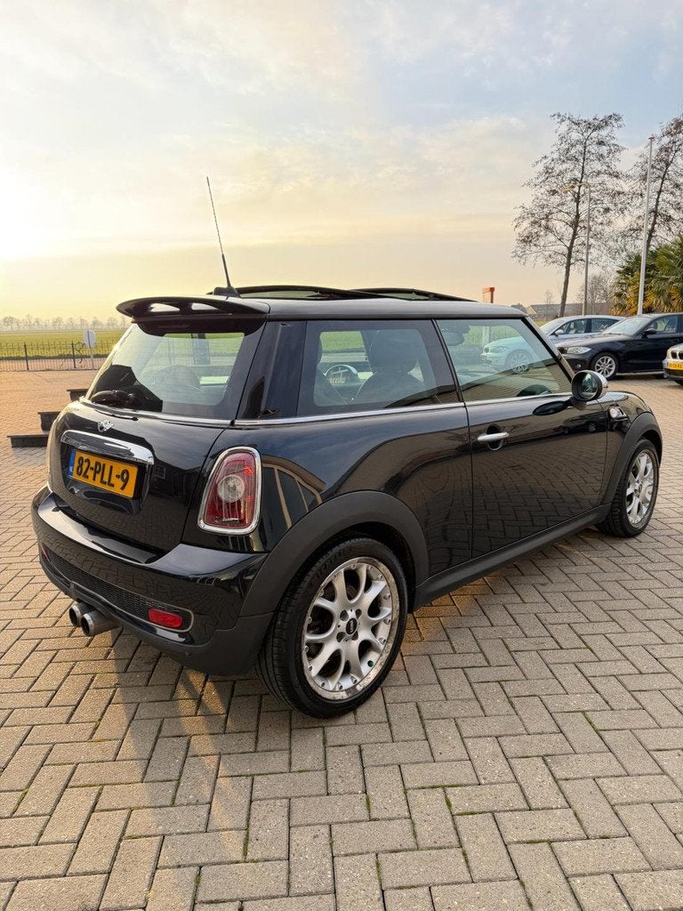 Mini Cooper S CHILI/ 1.6/ Automaat/ 180 PK, Auto's, Mini, Gebruikt, Zwart, 4 cilinders, Navigatiesysteem