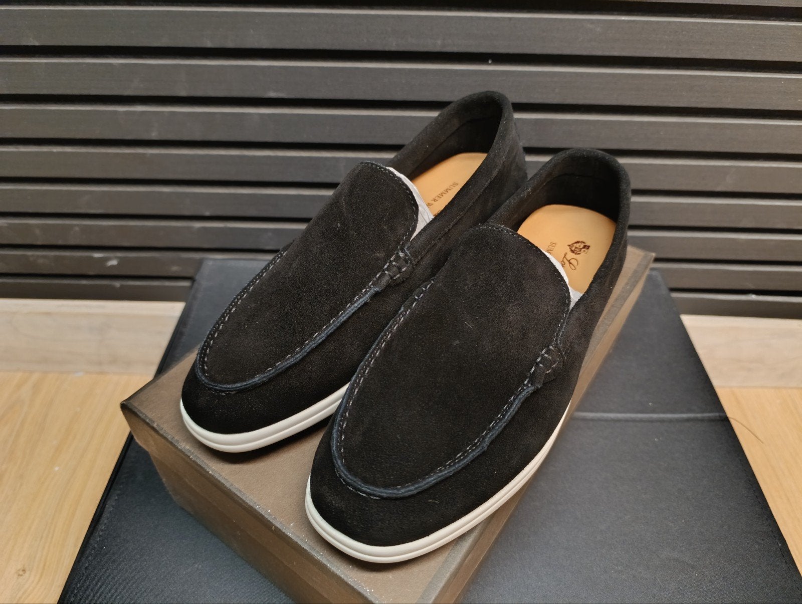Loro Piana Loafers - Instappers - Zwart - 4 Kleuren, Ophalen of Verzenden, Zwart, Loafers