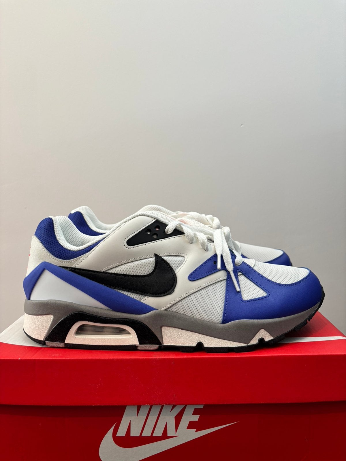 Nike air structure triax 91 maat 45.5 nieuw!, Wit, Nieuw, Ophalen of Verzenden, Sneakers of Gympen