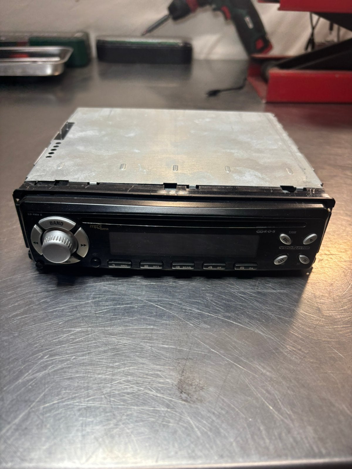 VDO Dayton CD 4526X MP3 autoradio – werkend, Auto diversen, Ophalen of Verzenden, Gebruikt