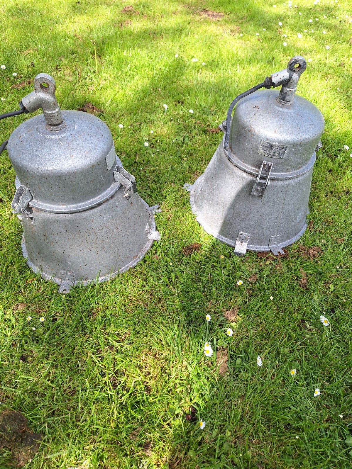 Vintage Industriële Hanglampen (2 stuks) - MESKO 1979, Ophalen
