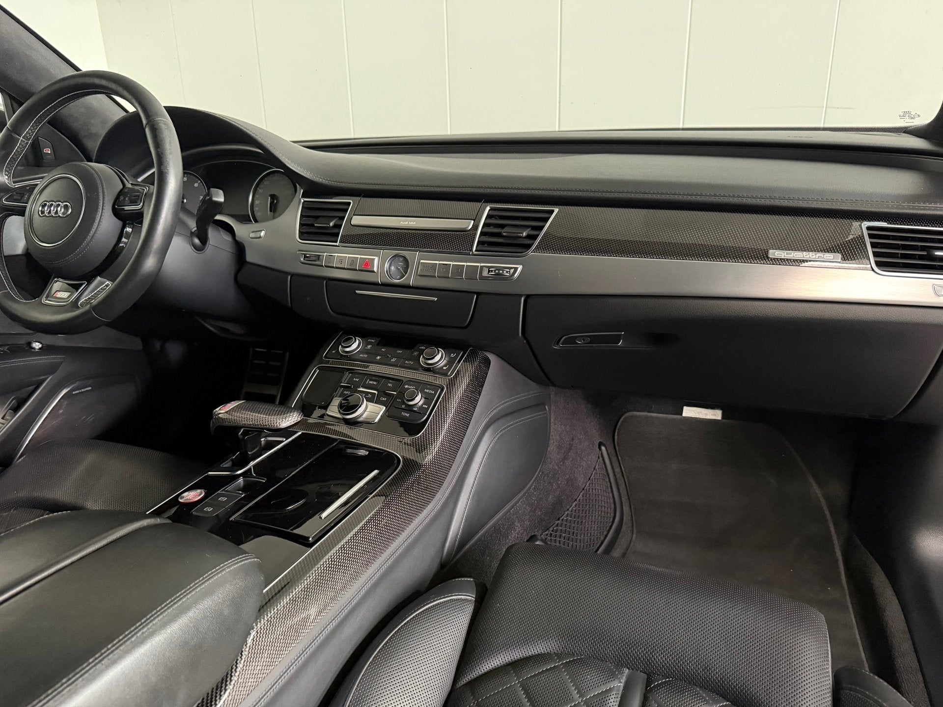 Audi A8 4.0 TFSI S8 quattro Pro Line+ Alle opties !, Auto's, Audi, Automaat, Euro 5, 8 cilinders, Bedrijf