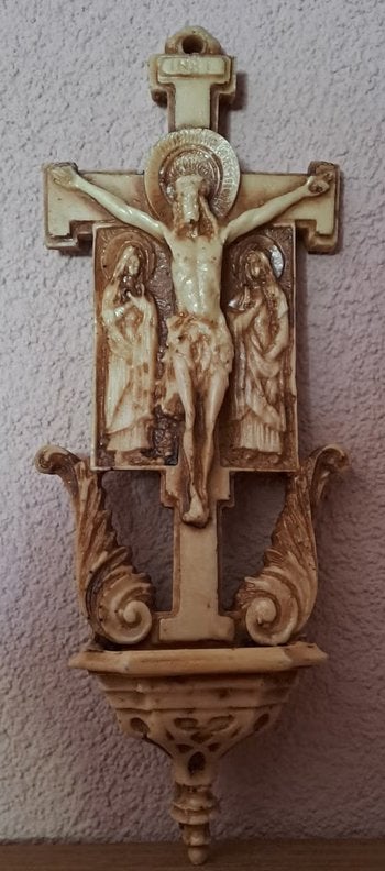 Antiek Kruisbeeld met wijwaterbakje, Ophalen of Verzenden