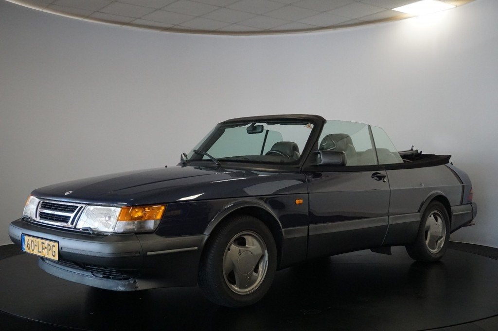 Saab 900 S 2.0, Auto's, Voorwielaandrijving, 142 pk, 4 cilinders, Handgeschakeld