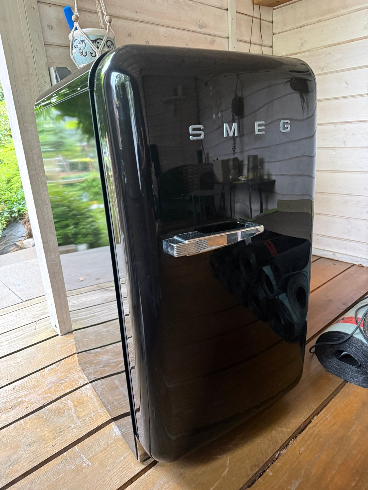 Smeg FAB10HRNE Retro Koelkast Zwart –130L – Zeer nette staat, Zonder vriesvak, 100 tot 150 liter, Zo goed als nieuw, Energieklasse A of zuiniger
