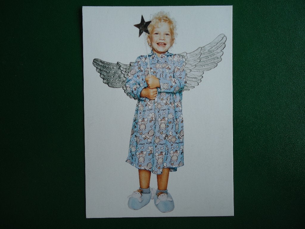 (2142) Kinderkaart: Meisje verkleed als engel, Verzenden, 1980 tot heden, Ongelopen, Kinderen