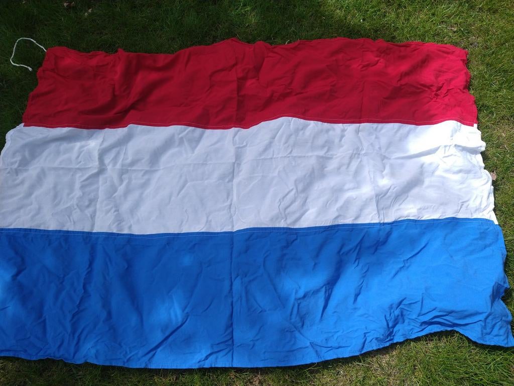 Vlag Nederland 130 cm x 90 cm, Ophalen