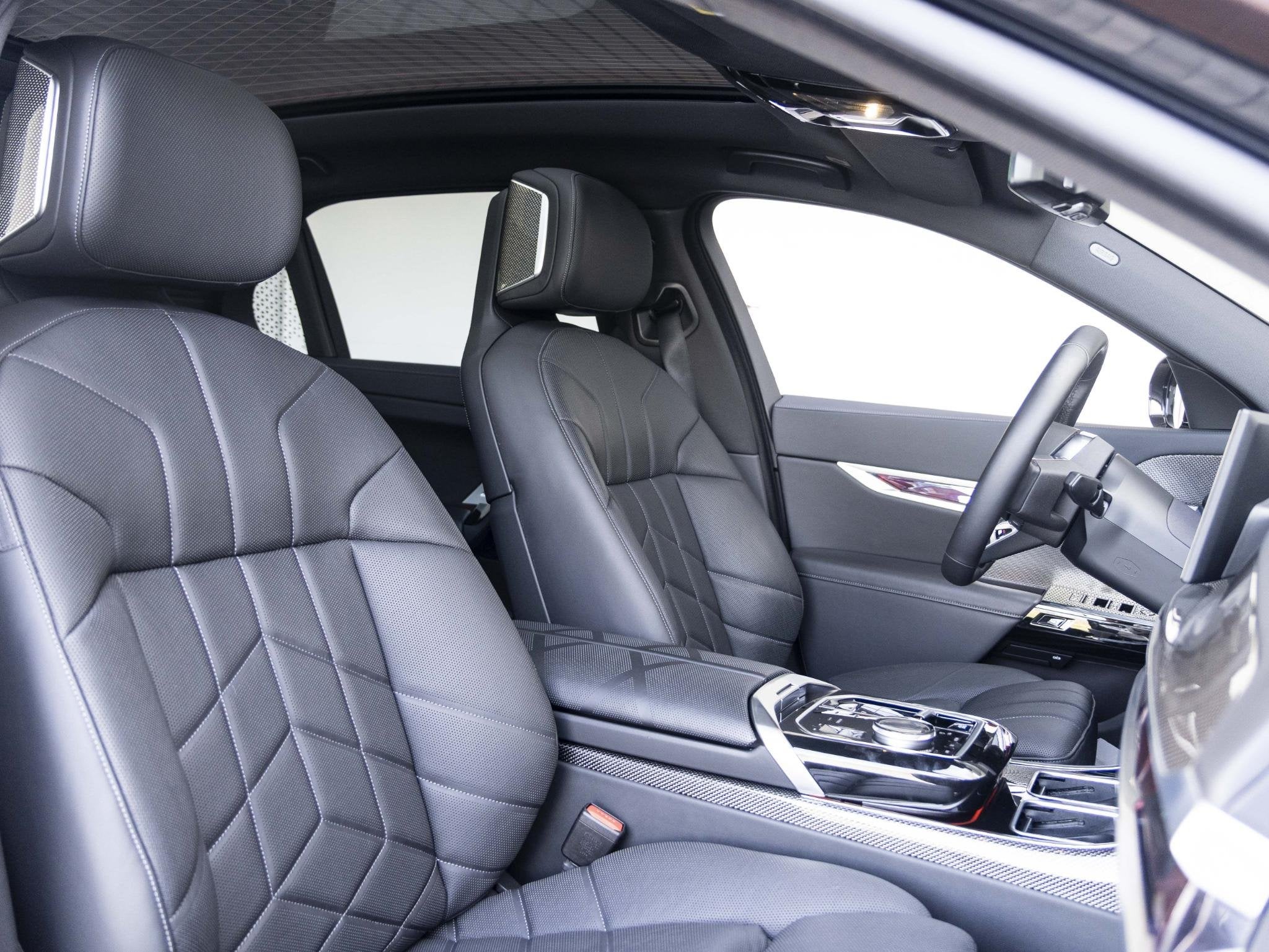 BMW i7 xDrive60 SoH 100% | M Sportpakket Pro | Connoisseur P, Auto's, Gebruikt, Zwart, 137 €/maand, Zwart