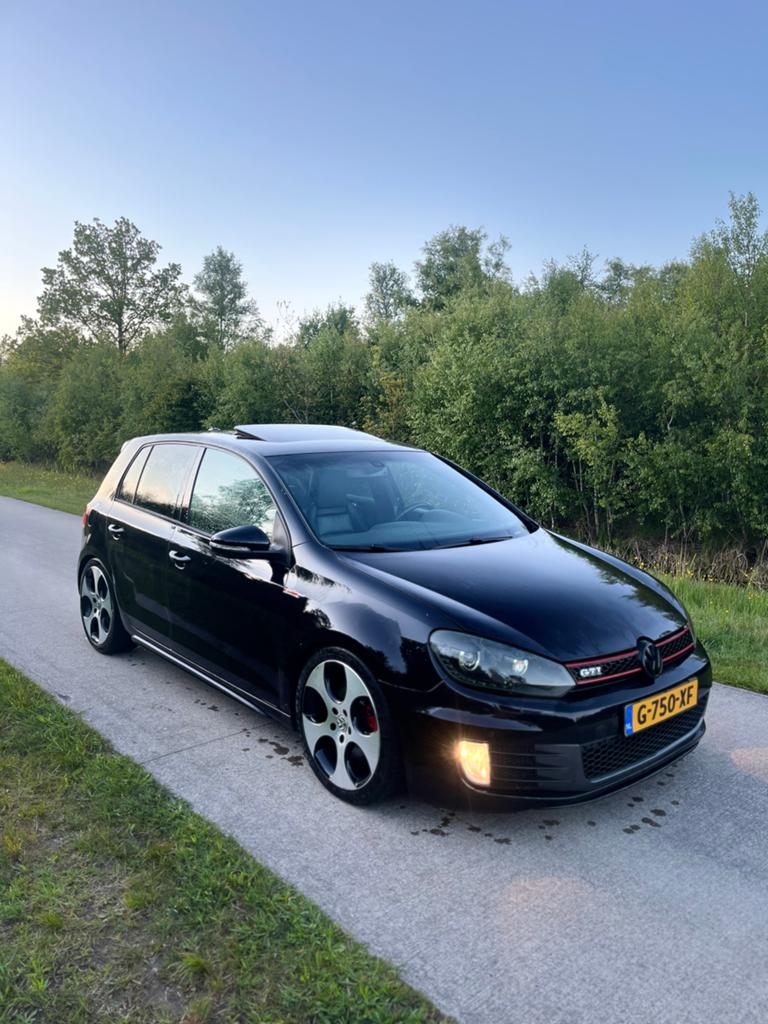 Volkswagen Golf 2.0 GTI 155KW DSG 2009 Zwart, Auto's, Volkswagen, Zwart, 4 cilinders, Zwart, 1314 kg