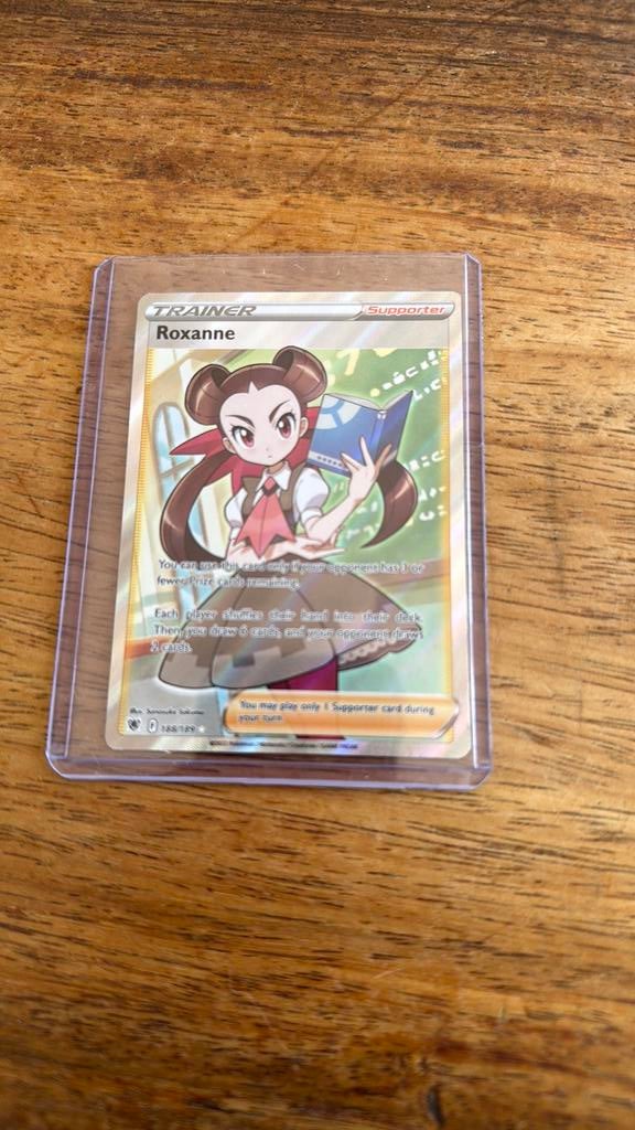 Pokémon TCG Roxanne Full Art Trainer Kaart 188/189, Ophalen of Verzenden, Zo goed als nieuw, Losse kaart