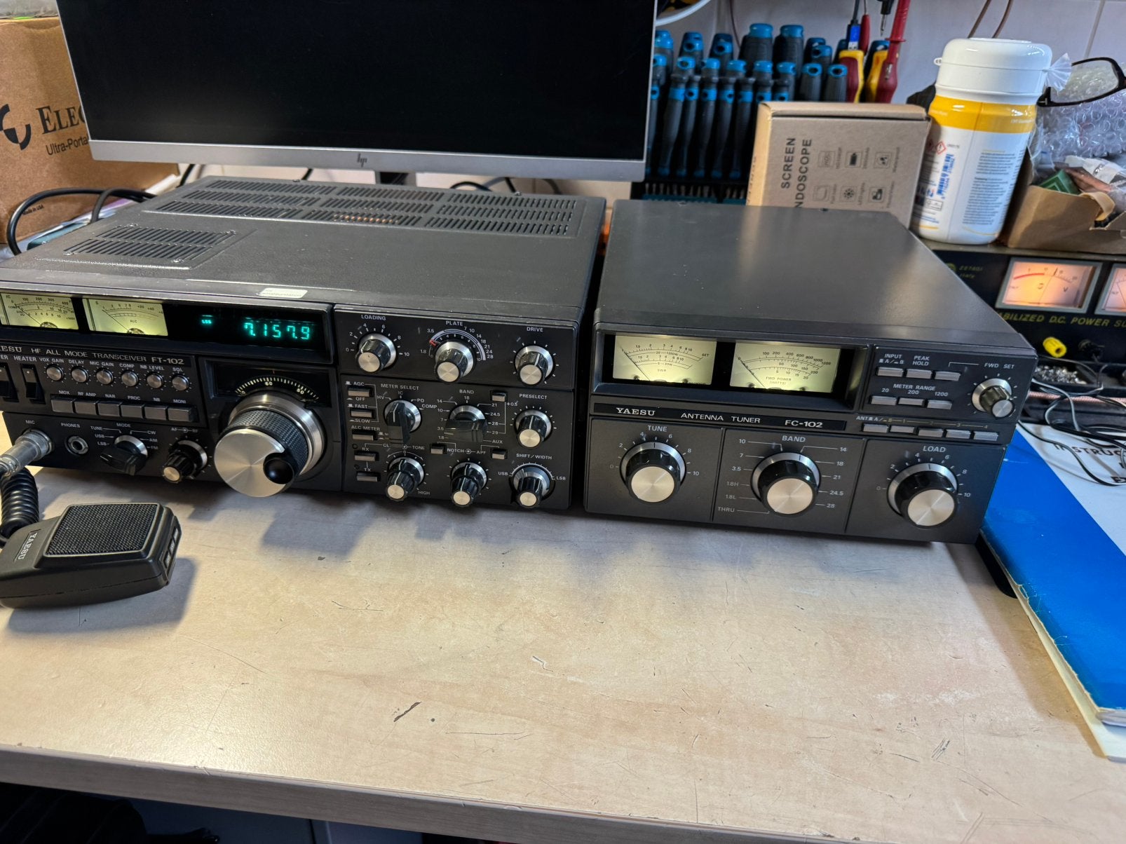 GOEDWERKENDE YAESU FT-102 MET TUNER FC-102, Telecommunicatie, Ophalen, Gebruikt, Zender en Ontvanger