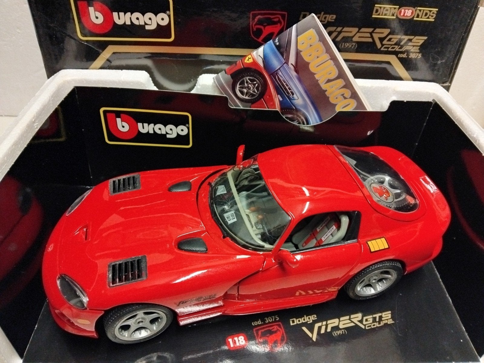 Dodge Viper GTS Coupe 1997 rood Bburago metal 1:18 KRD, Hobby en Vrije tijd, Modelauto's | 1:18, Ophalen of Verzenden, Zo goed als nieuw