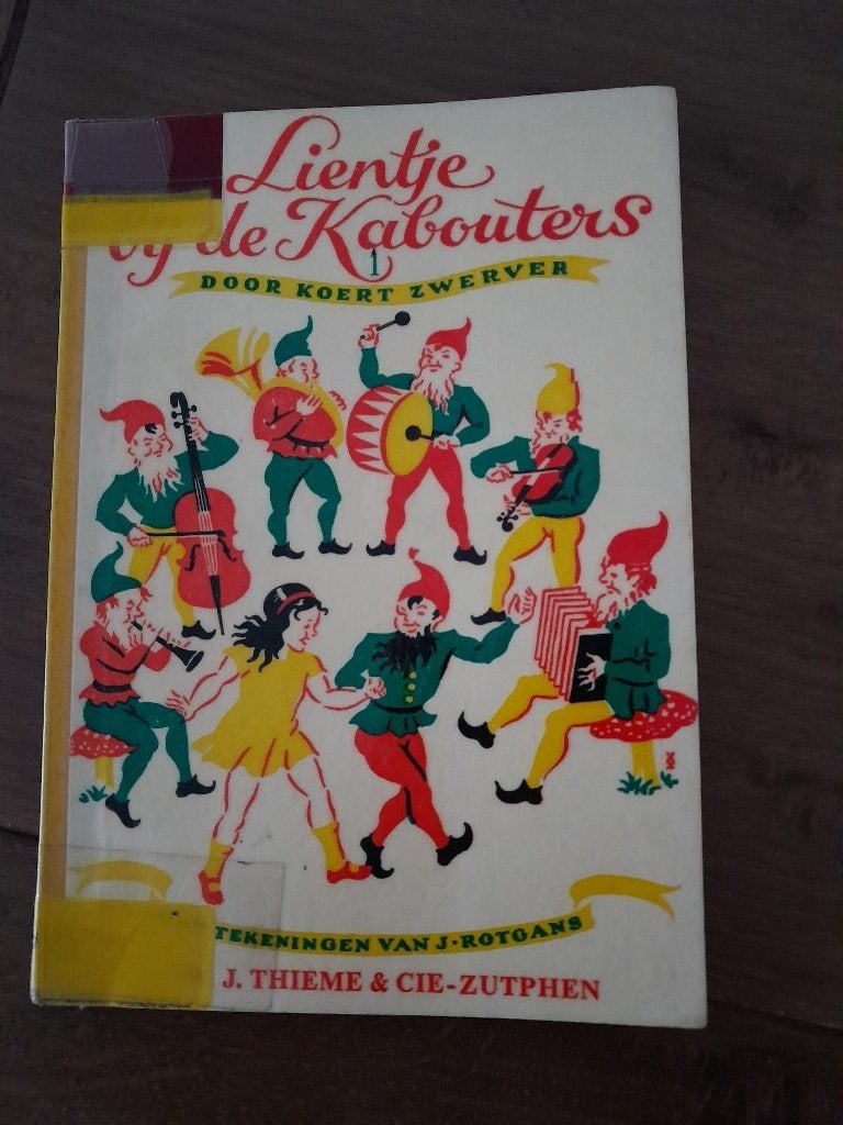 Lientje bij de kabouters. Door Koert Zwerver, Ophalen of Verzenden, Koert Zwerver