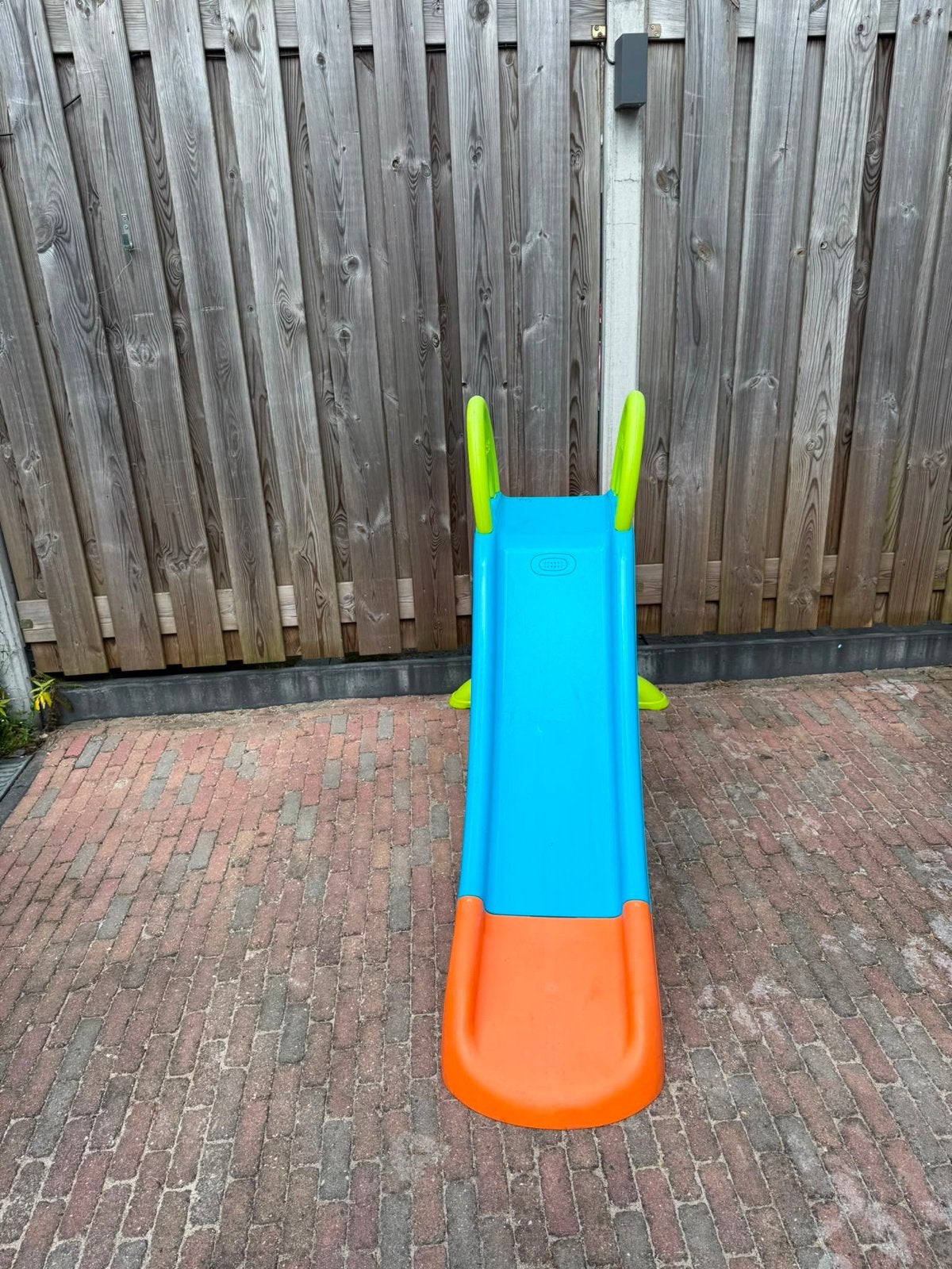 Feber Glijbaan met waterslangaansluiting, Ophalen, Gebruikt