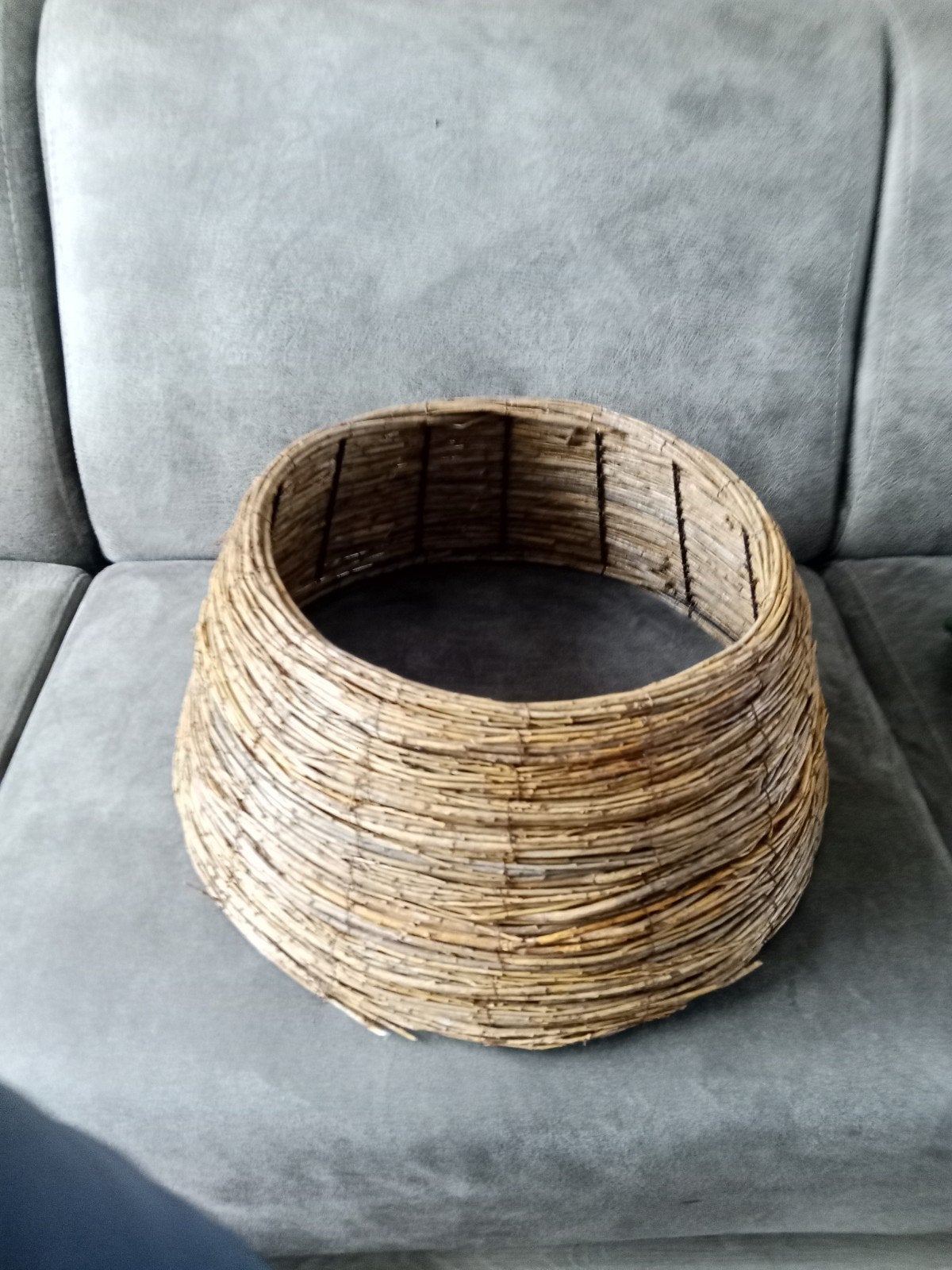 rieten mand voor aan de muur te hangen, Dieren en Toebehoren, Kattenmanden, Ophalen of Verzenden, Gebruikt, Riet