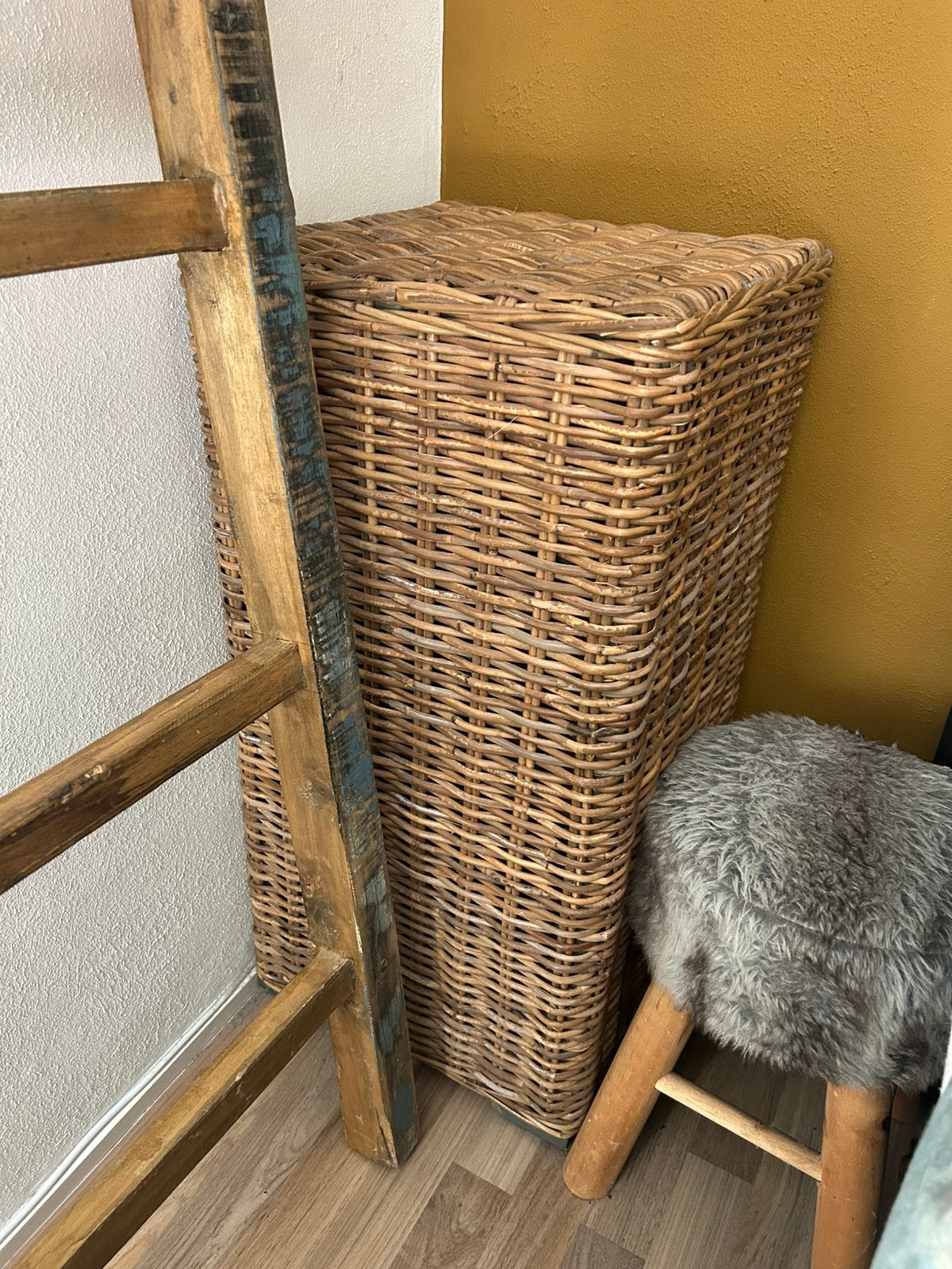 Grote robuuste rotan pilaar / zuil / sokkel – 40x40x80 cm, Ophalen, Zo goed als nieuw, Rond, Riet