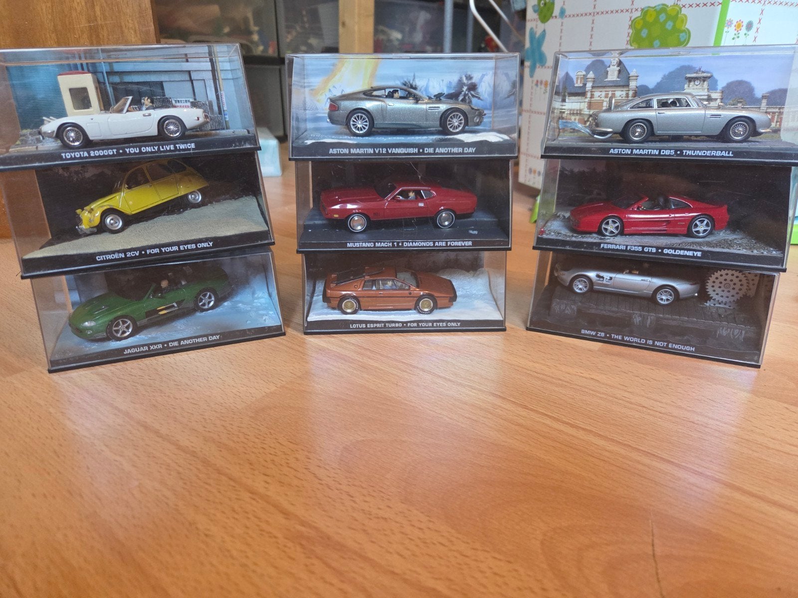 James Bond Auto Collectie - 9 Stuks, Hobby en Vrije tijd, Ophalen, Zo goed als nieuw, Auto, Overige merken