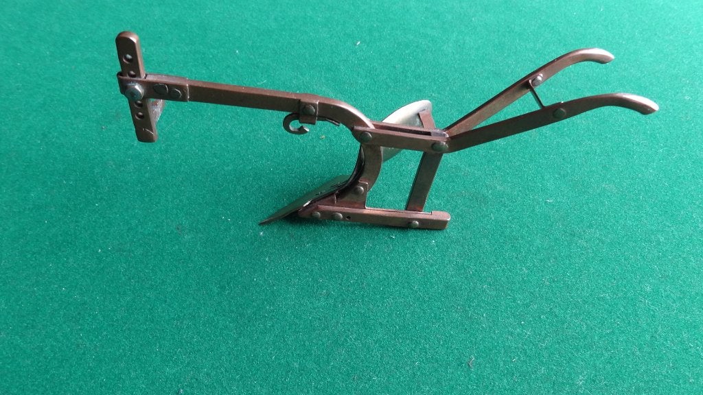 Examen opdracht: Miniatuur ploeg in koper, Ophalen of Verzenden