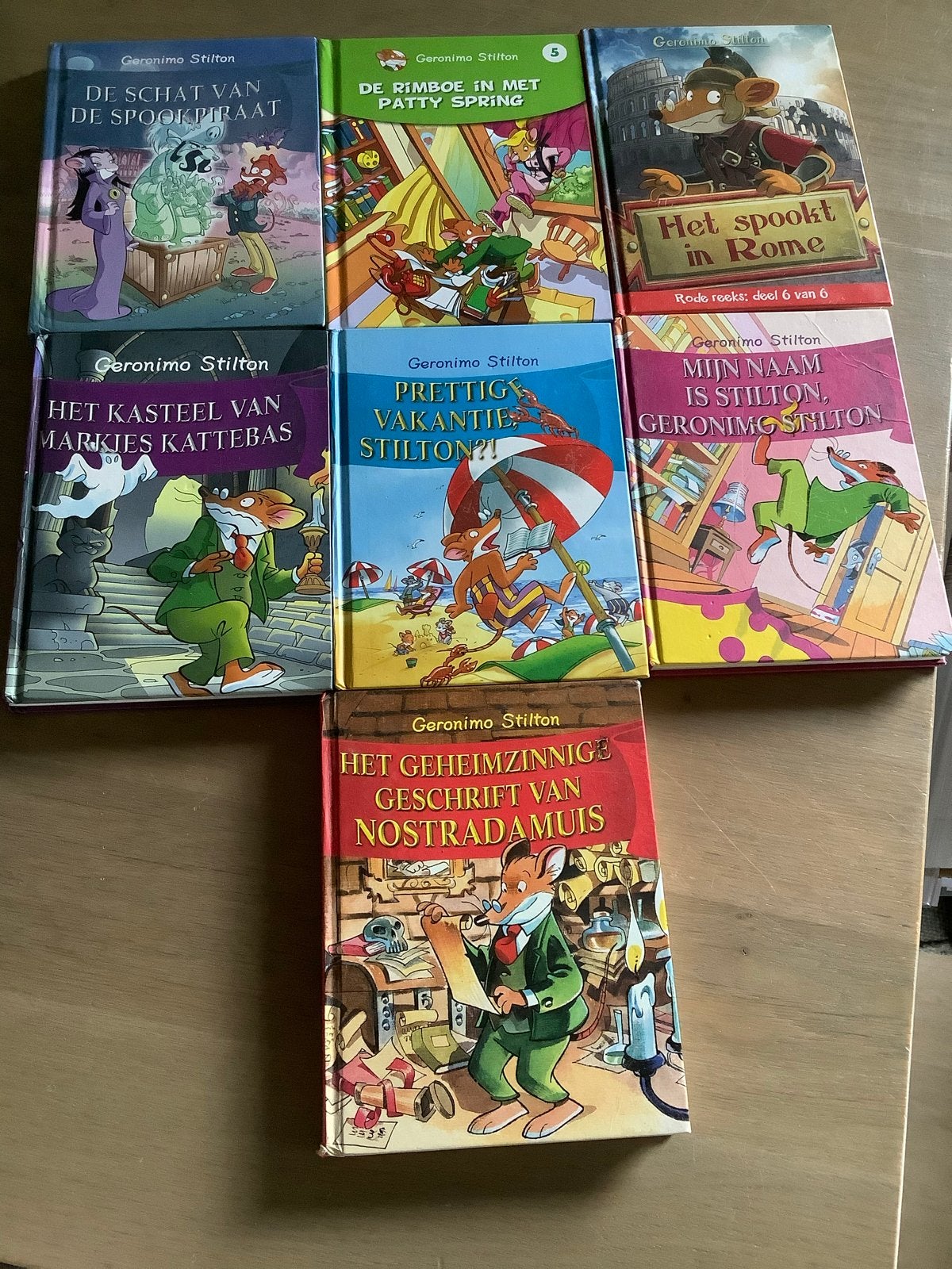 Geronimo Stilton Boekenpakket - 7 Boeken. Alles = €7,00, Ophalen of Verzenden, Gelezen, Fictie algemeen