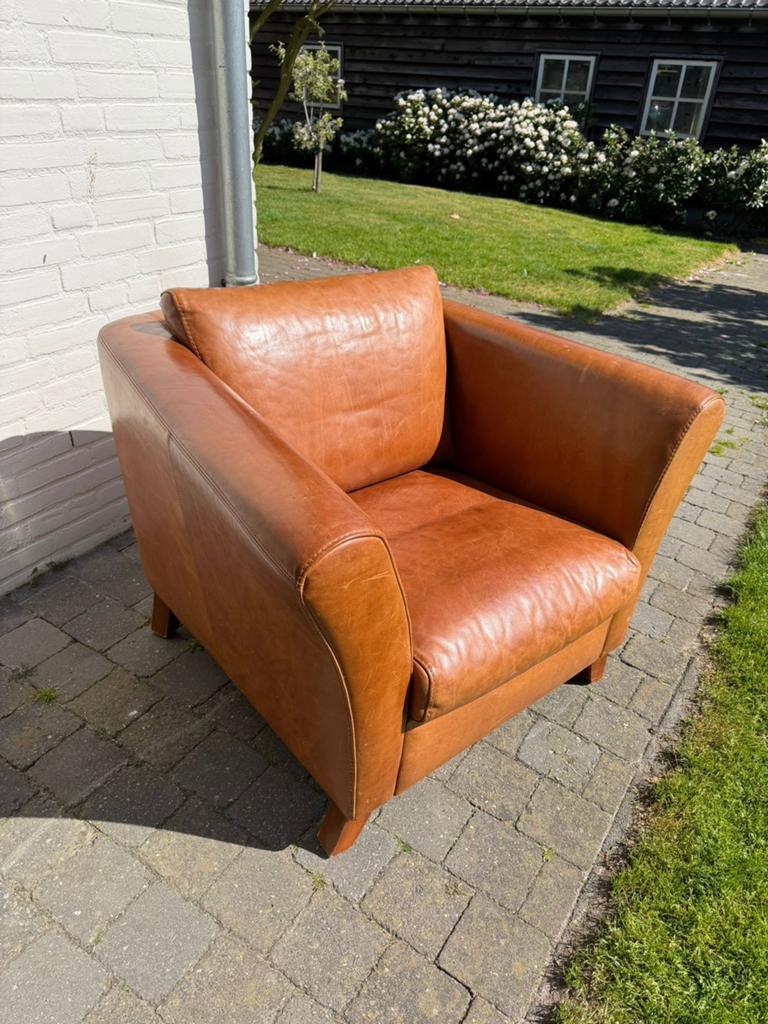 Cognac lederen fauteuil/ stoel in nette staat Lederland, Huis en Inrichting, Fauteuils, Ophalen, 100 tot 125 cm, Leer, Zo goed als nieuw