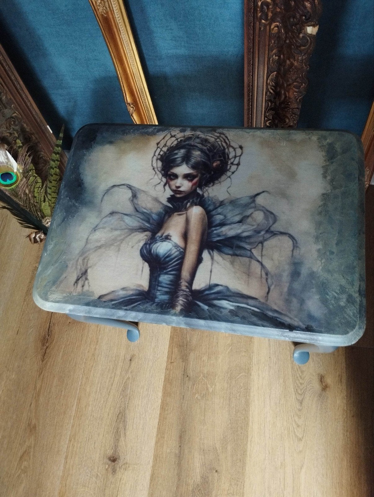 Gothic style tafeltje 43 x 31 x40, Ophalen, Minder dan 45 cm, Minder dan 55 cm, Gothic alternatief