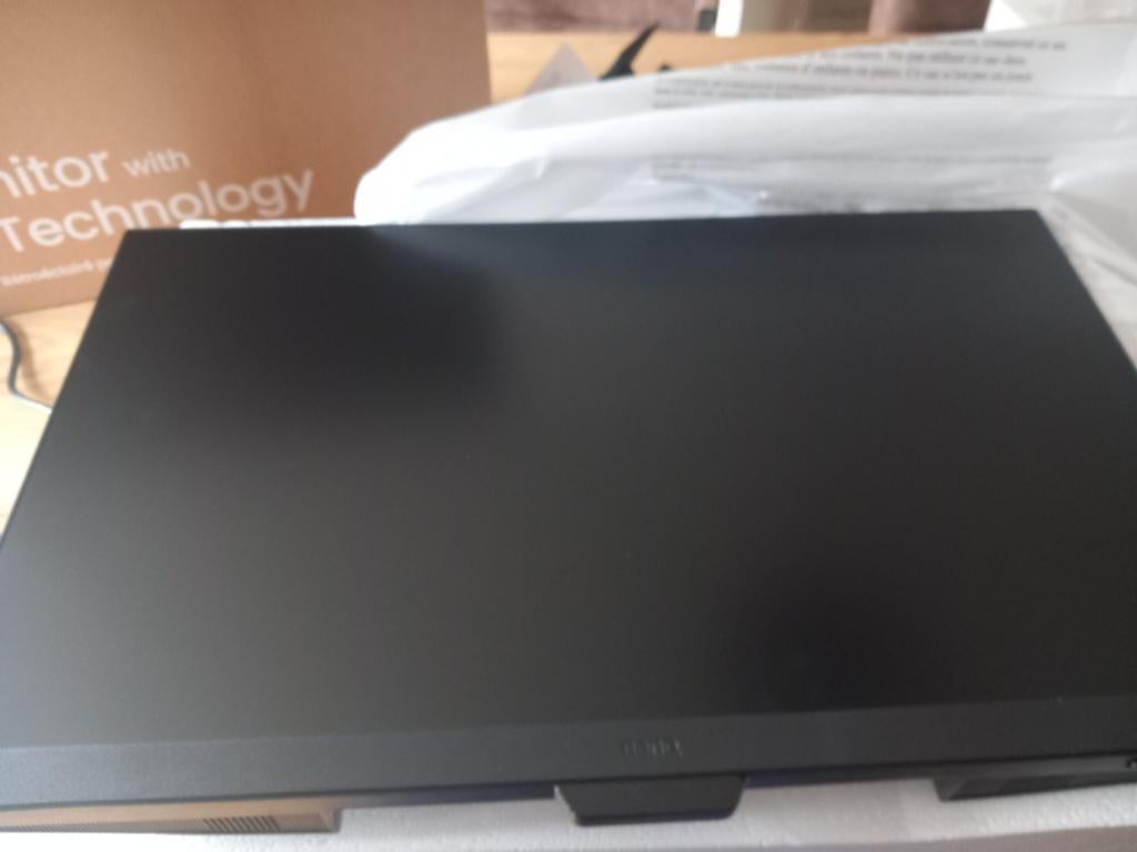 27 inch monitor, geeft geen beeld, Ophalen, 60 Hz of minder