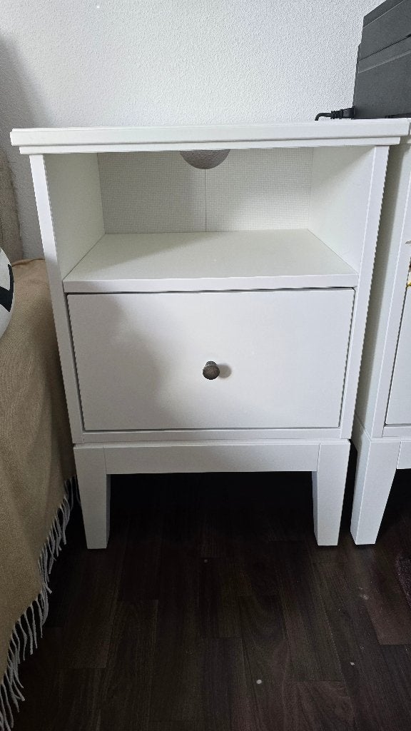 IKEA Idanas nachtkastjes (2 stuks), Ophalen, 55 tot 70 cm, Zo goed als nieuw, 45 tot 65 cm