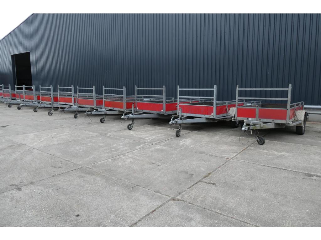 Bij Eemsned partij Atec Bakwagens 250 x 130 vanaf €, Gebruikt