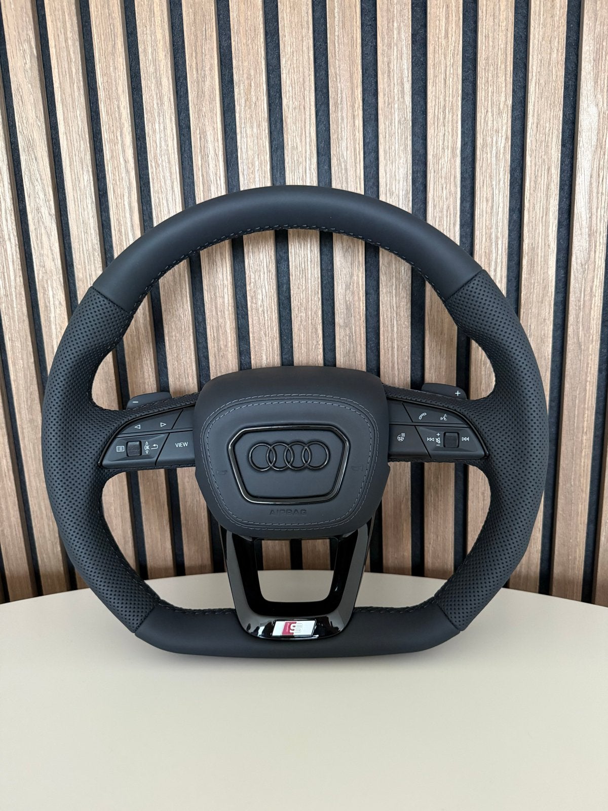Afgevlakt Audi Stuur A4 A5 Q4 Q5 black met stuurverwarming, Auto-onderdelen, Ophalen of Verzenden, Nieuw, Audi