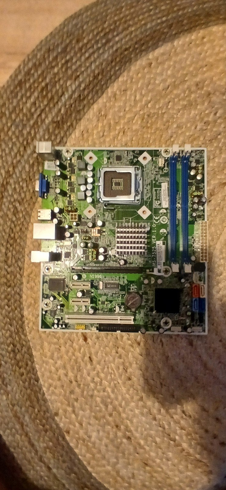 HP Moederbord - Socket LGA775 - DDR2 RAM, Computers en Software, Moederborden, Gebruikt, Intel, DDR2, Ophalen of Verzenden