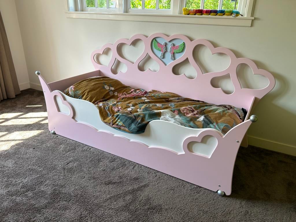 Hartjesbed roze met wit 90x200 Wildkidzz, Ophalen, 85 tot 100 cm, Zo goed als nieuw, Lattenbodem