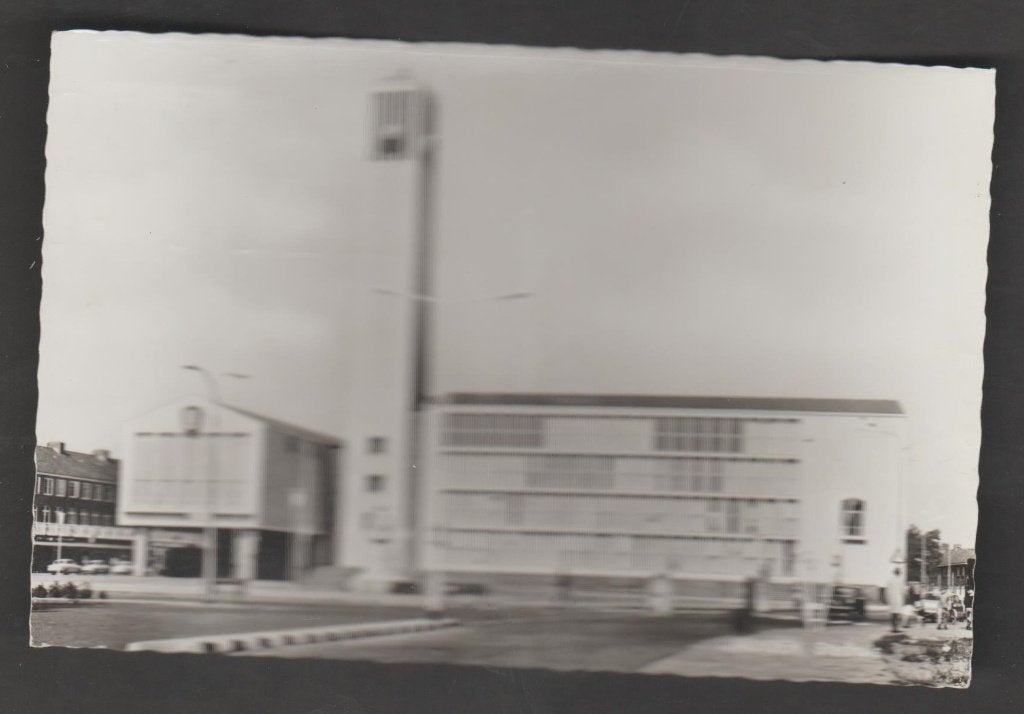 Ansichtkaart, Nederland, IJmuiden, stadhuis  (330), Verzamelen, Ansichtkaarten | Nederland, Verzenden, 1960 tot 1980, Gelopen