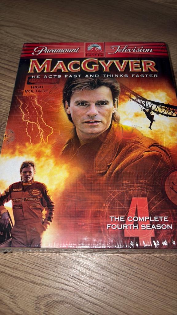 MacGyver seizoen 4 nieuw in seal!, Cd's en Dvd's, Dvd's | Tv en Series, Vanaf 12 jaar, Ophalen of Verzenden, Zo goed als nieuw