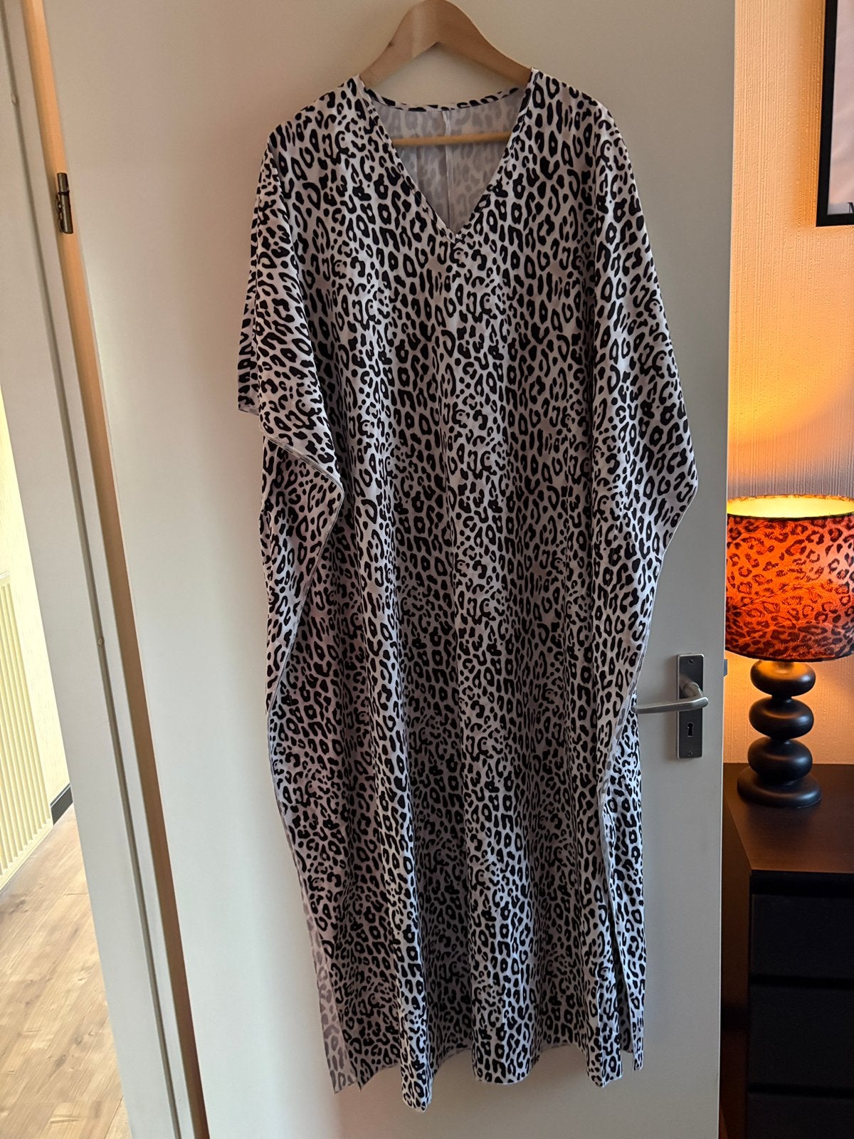 Kaftan jurk, Ophalen of Verzenden, Zo goed als nieuw, Maat 46/48 (XL) of groter, Onder de knie