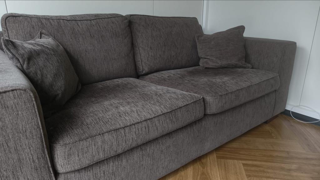 GRATIS Mooie Montel 2-zitsbank in goede staat, Huis en Inrichting, Banken | Bankstellen, Ophalen, 150 tot 200 cm, Tweepersoons