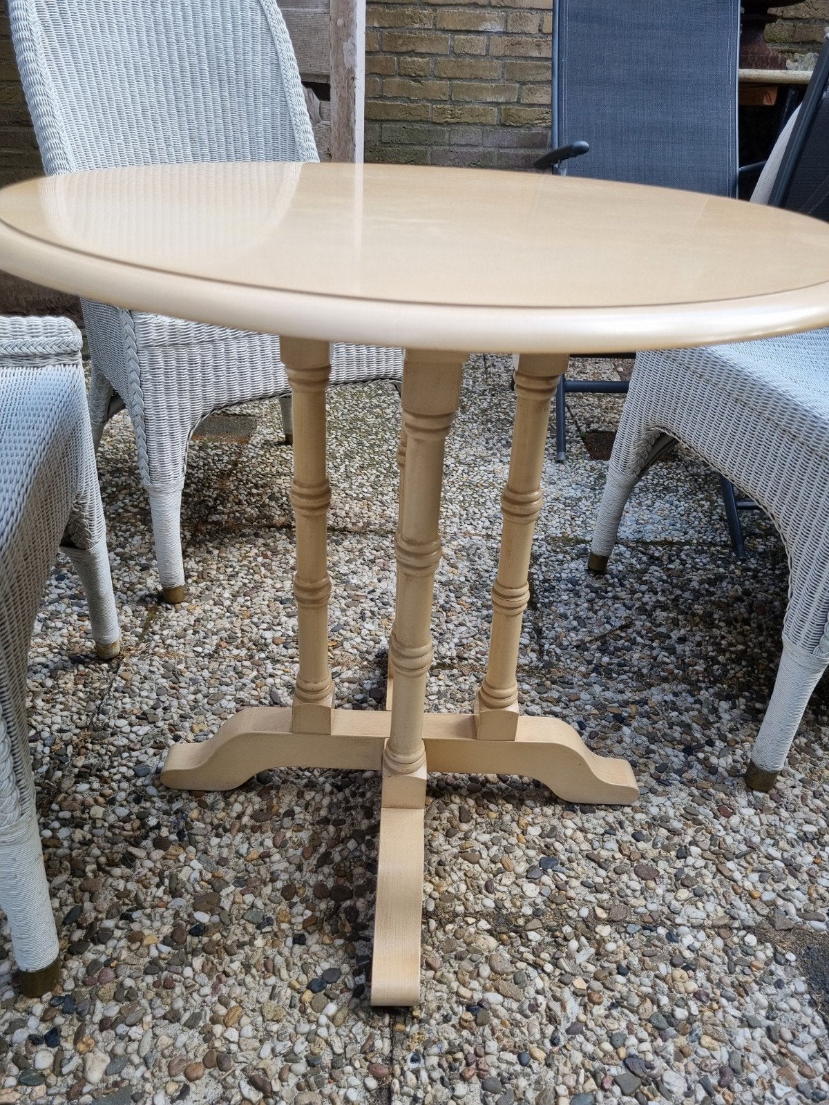 rond bijzettafeltje, Tuin en Terras, Ophalen, Gebruikt, Rond