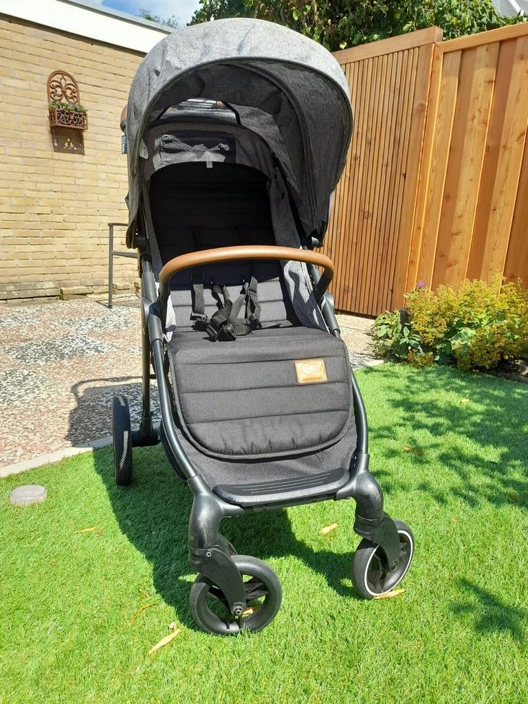 Kinderkraft buggy, Ophalen, Zo goed als nieuw