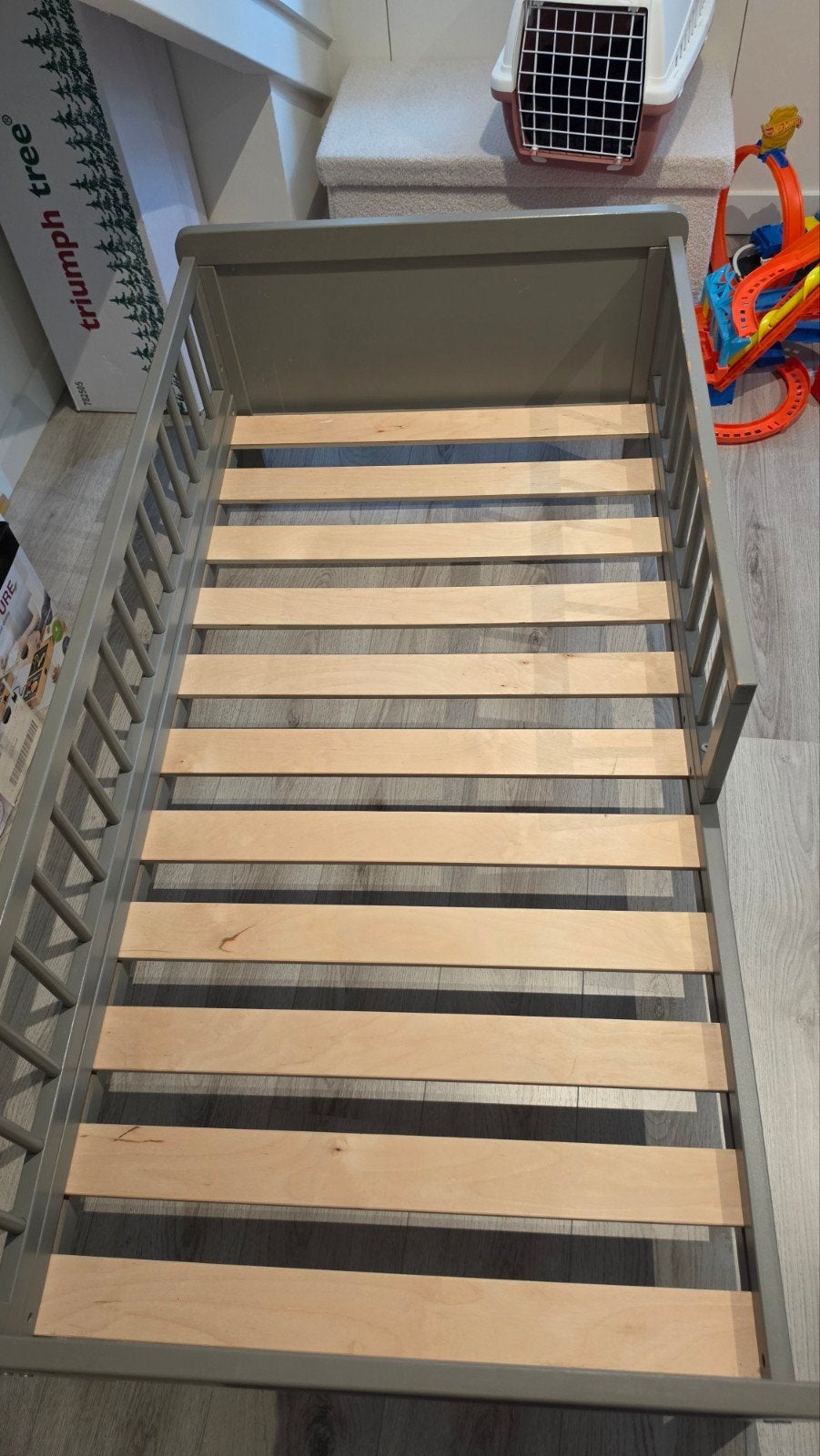 Petit Ameli peuterbed (eventueel incl. matras), Ophalen