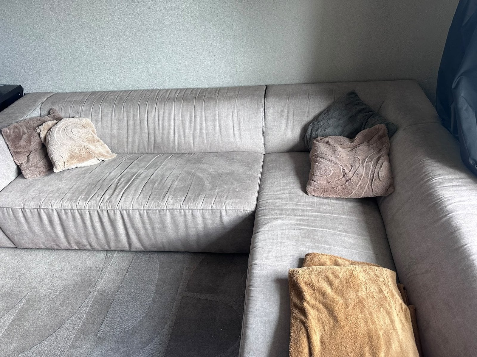 Comfortabele hoekbank, lichtgrijs, 270x180 cm, Huis en Inrichting, Ophalen, 250 tot 300 cm, Gebruikt, Hoekbank