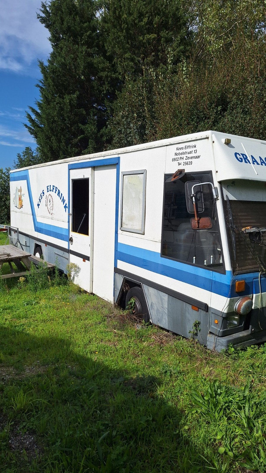 srv wagen omgebouwd als party bus met Mercedes onderstel, Ophalen, Gebruikt