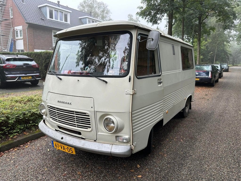 Originele Peugeot J7 PZ10 camper BELASTINGVRIJ, Caravans en Kamperen, Overige merken, Tot en met 2, Handgeschakeld, Particulier