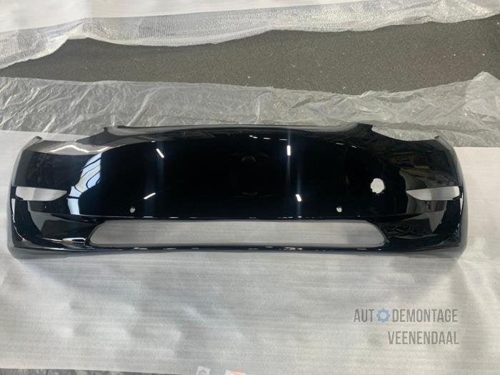 Voorbumper van een Tesla Model 3 (PBSB), Auto-onderdelen, -, Overige automerken, -, Nieuw