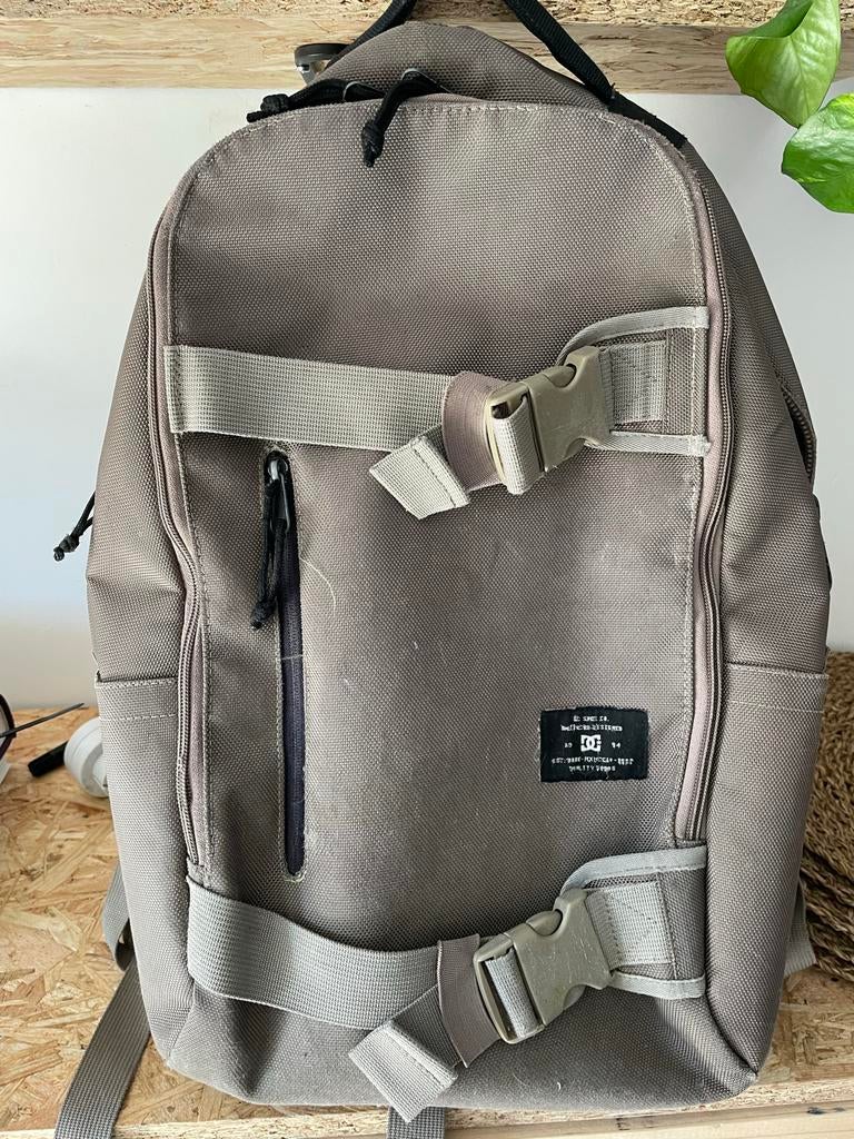 DC rugzak met laptopvak - Ideaal voor school/werk, Ophalen of Verzenden, Gebruikt, 25 tot 40 cm, Overige merken