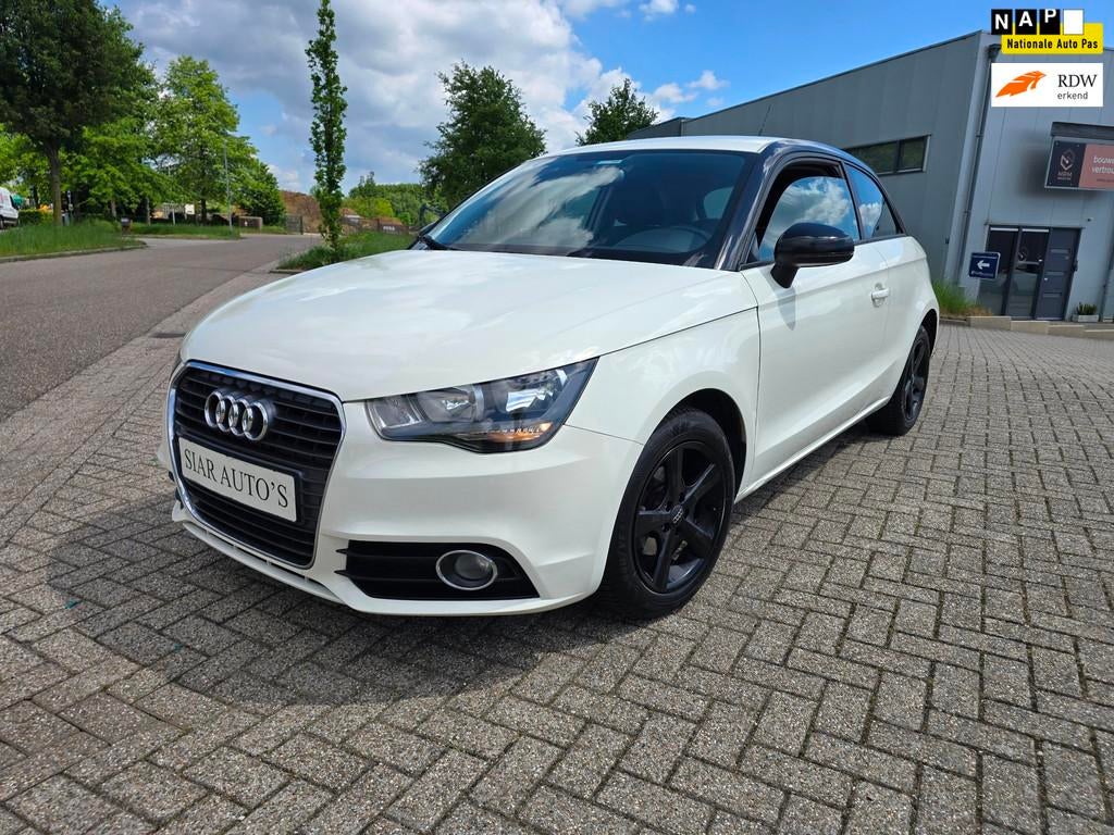 Audi A1 1.2 TFSI Attraction Pro Line Business, Voorwielaandrijving, Euro 5, 86 pk, 4 cilinders