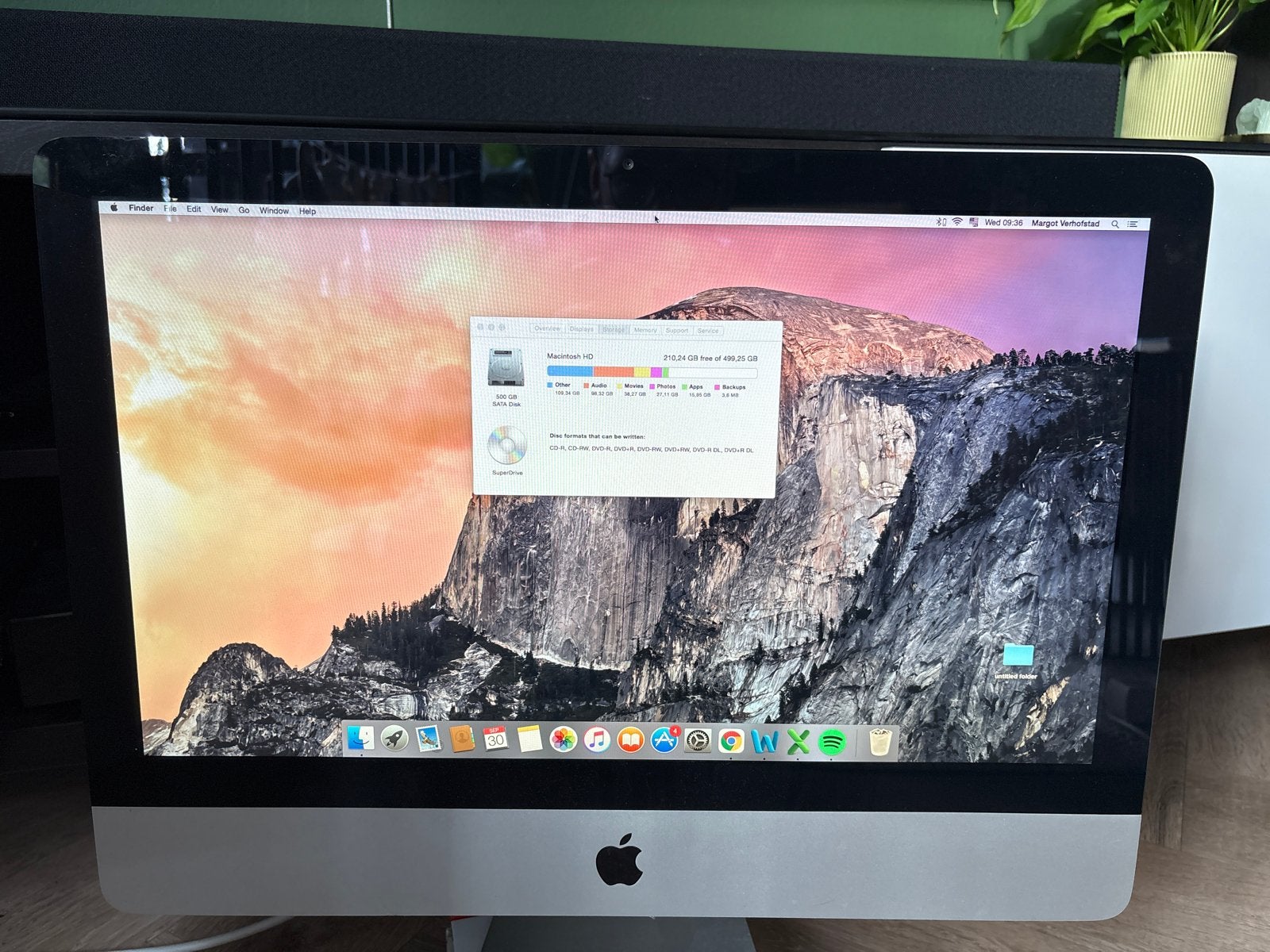 Apple iMac 21.5-inch (Mid 2010) - Intel Core i3, 4GB RAM, Computers en Software, Ophalen, Gebruikt, HDD, IMac