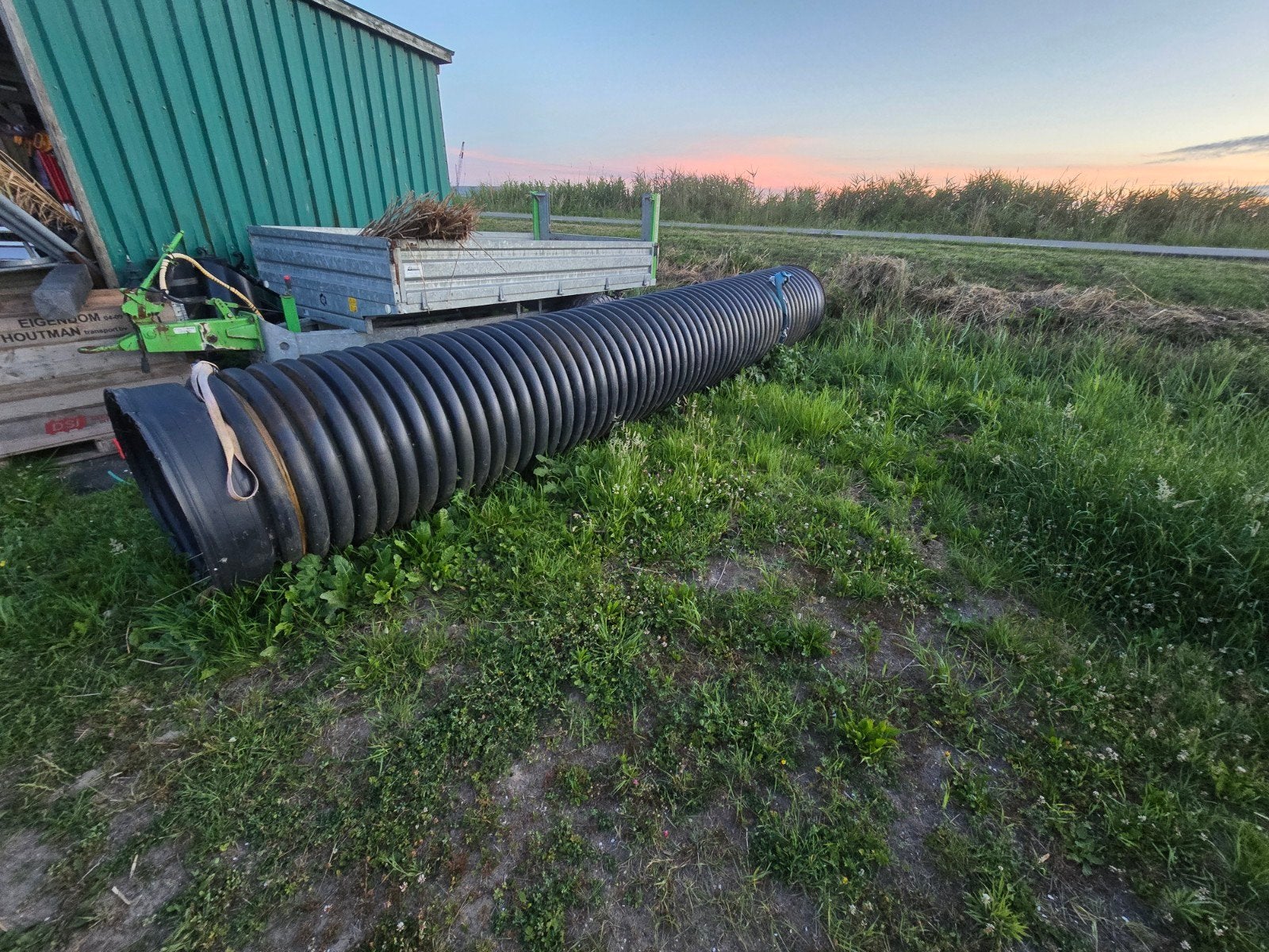 Grote dubbelwandige pvc buis 100cm dia. 600cm lang, Doe-het-zelf en Verbouw, Buizen en Afvoer, Gebruikt, Rechte buis, Pvc, 6 meter of meer