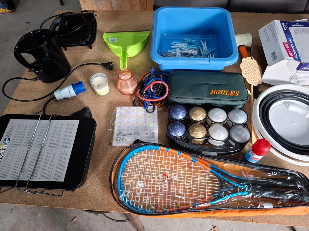 Complete campinguitrusting: van pomp tot BBQ en spellen, Caravans en Kamperen, Ophalen, Gebruikt
